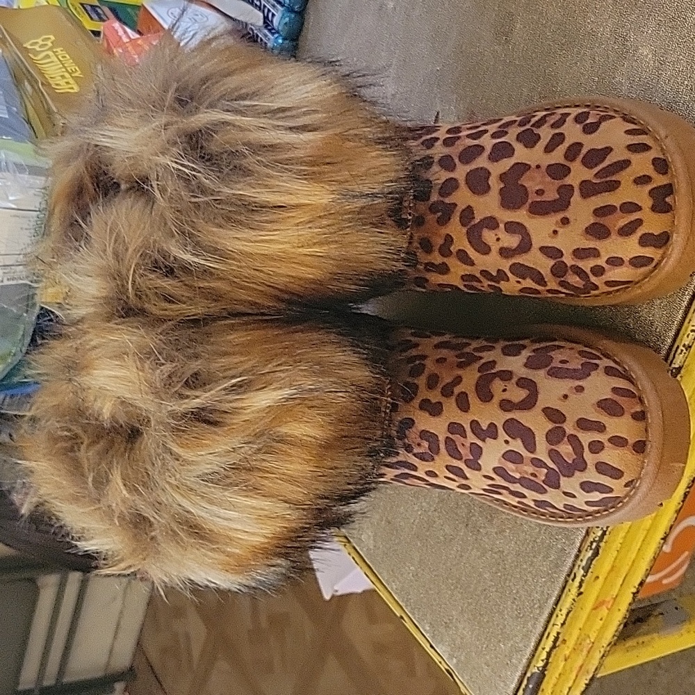 Rogue frozen boots